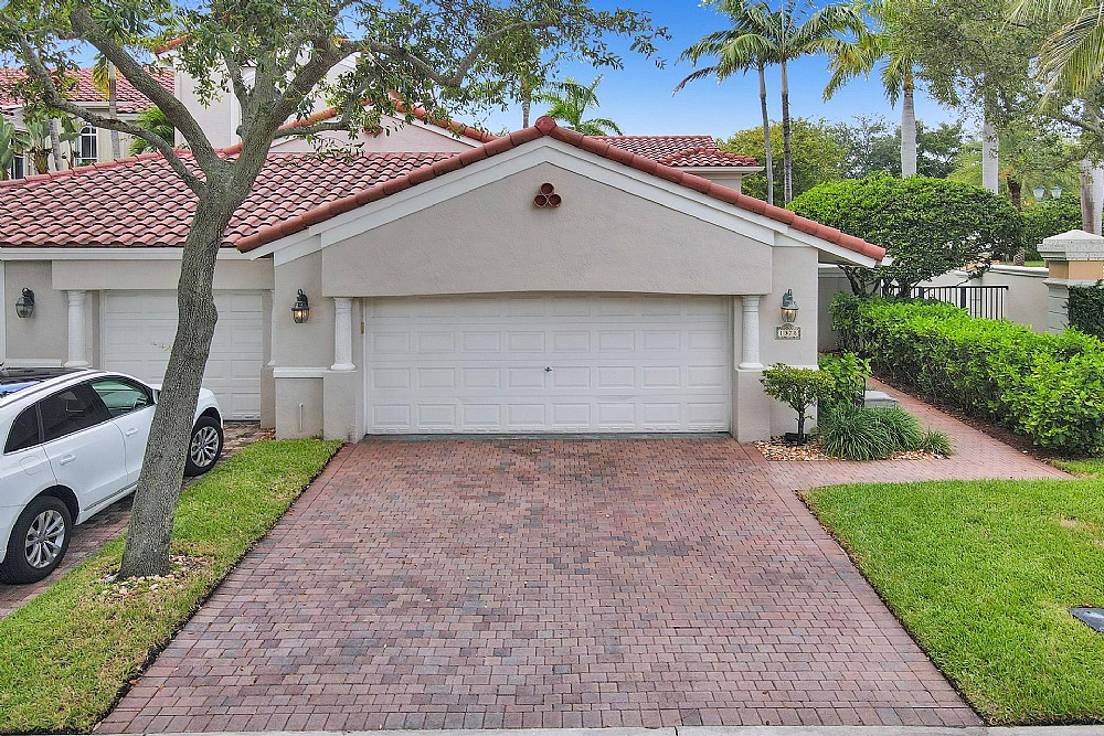 Elfyer - Hollywood, FL House - For Sale