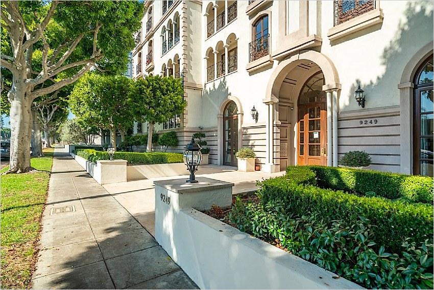 Elfyer - Beverly Hills, CA House - For Sale