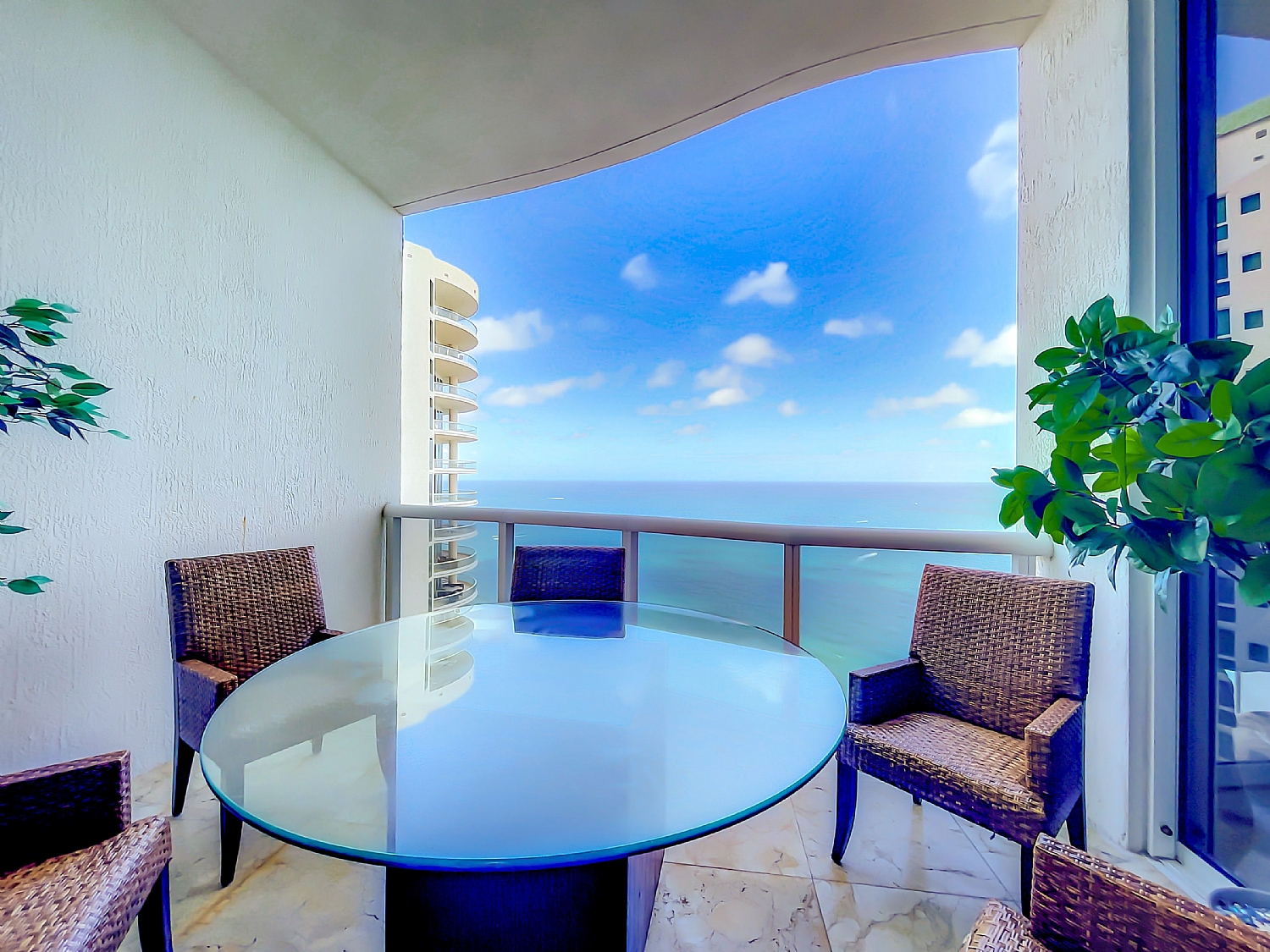 Elfyer - Sunny Isles Beach, FL House - For Sale