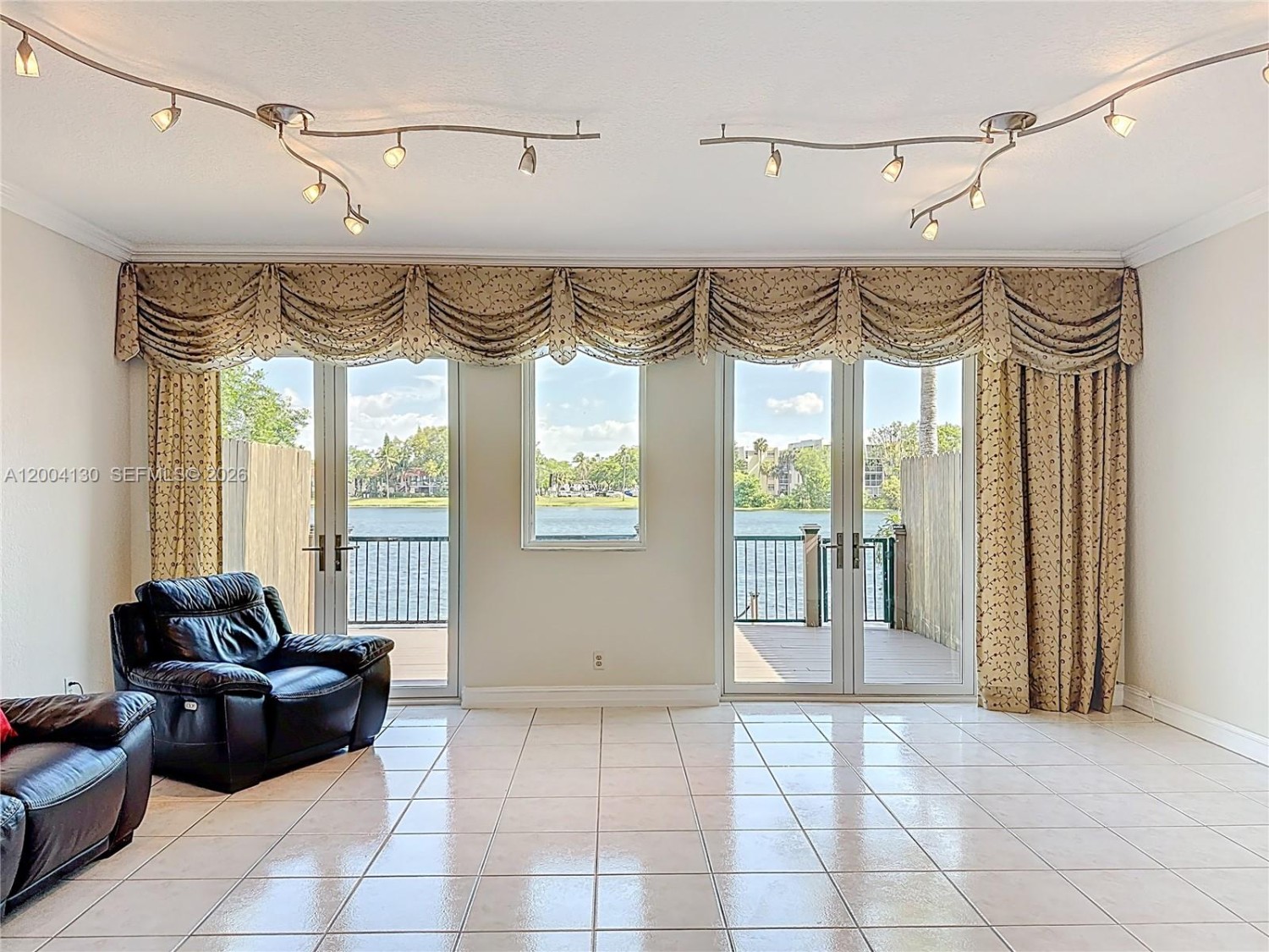 Elfyer - Miami, FL House - For Sale
