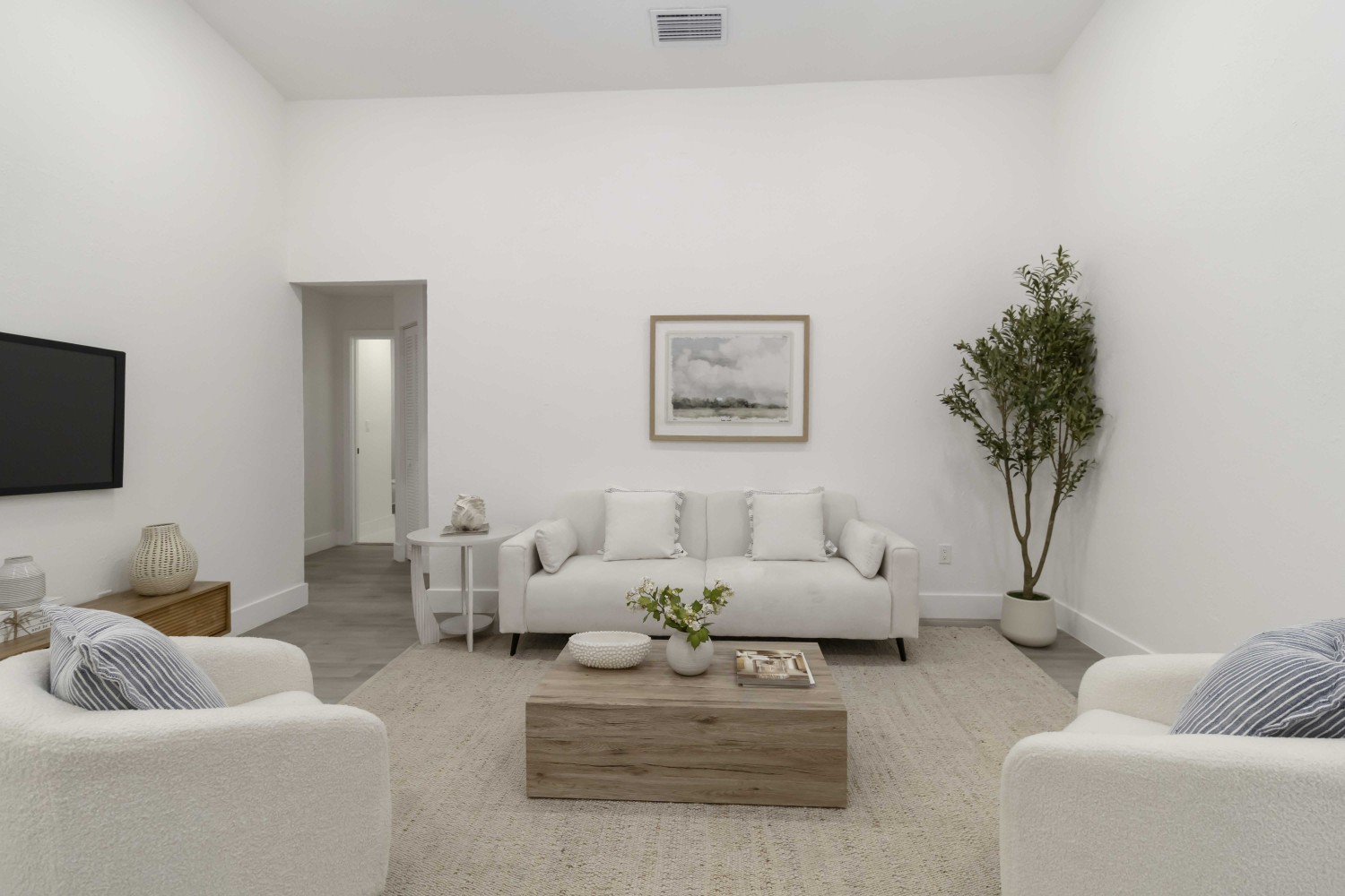 Elfyer - Miami, FL House - For Sale