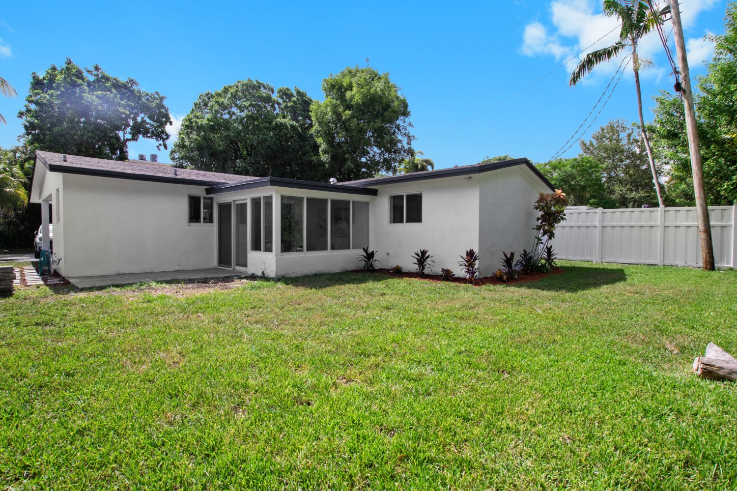 Elfyer - Wilton Manors, FL House - For Sale