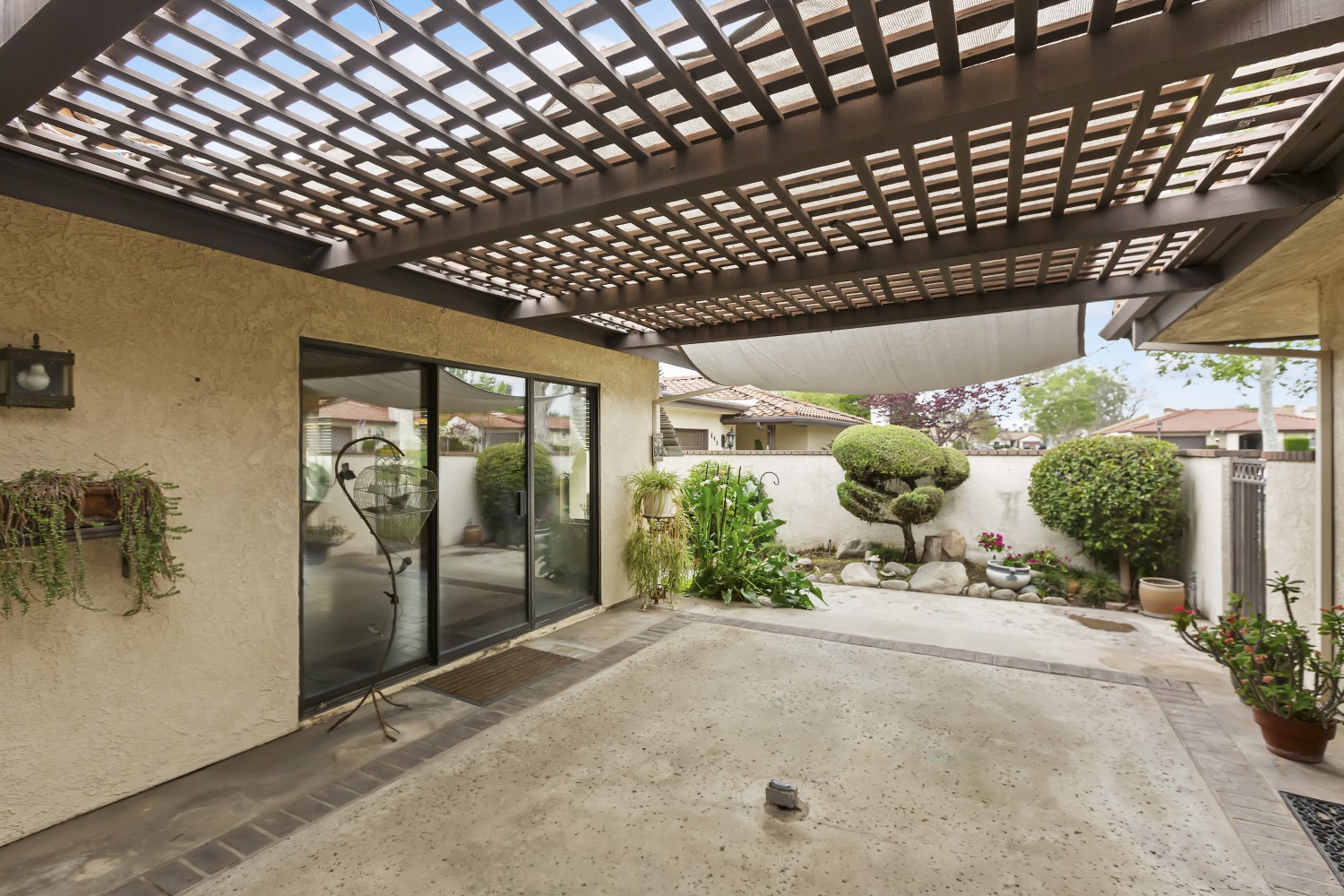 Elfyer - Upland, CA House - For Sale