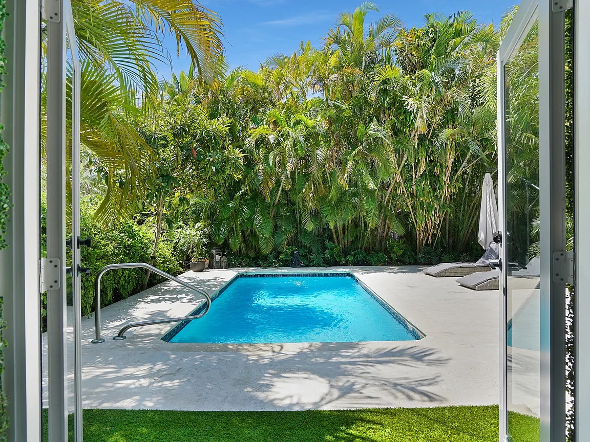 Elfyer - Miami Beach, FL House - For Sale