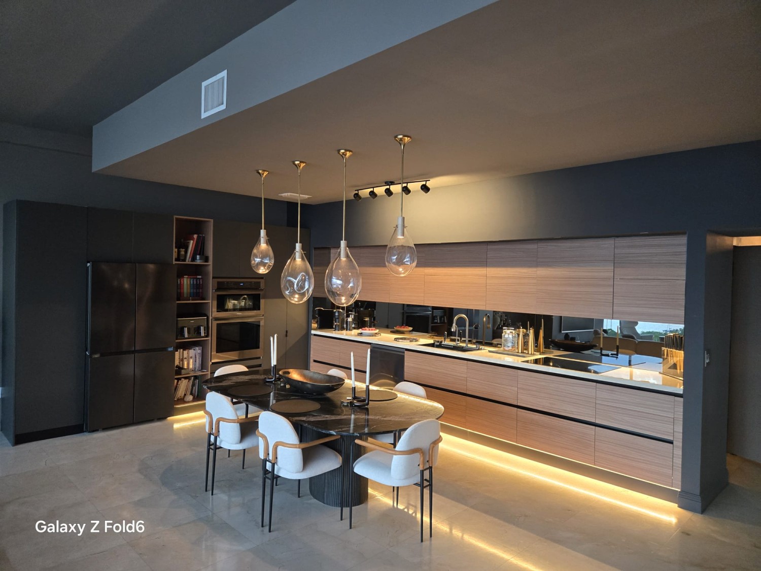 Elfyer - Miami Beach, FL House - For Sale