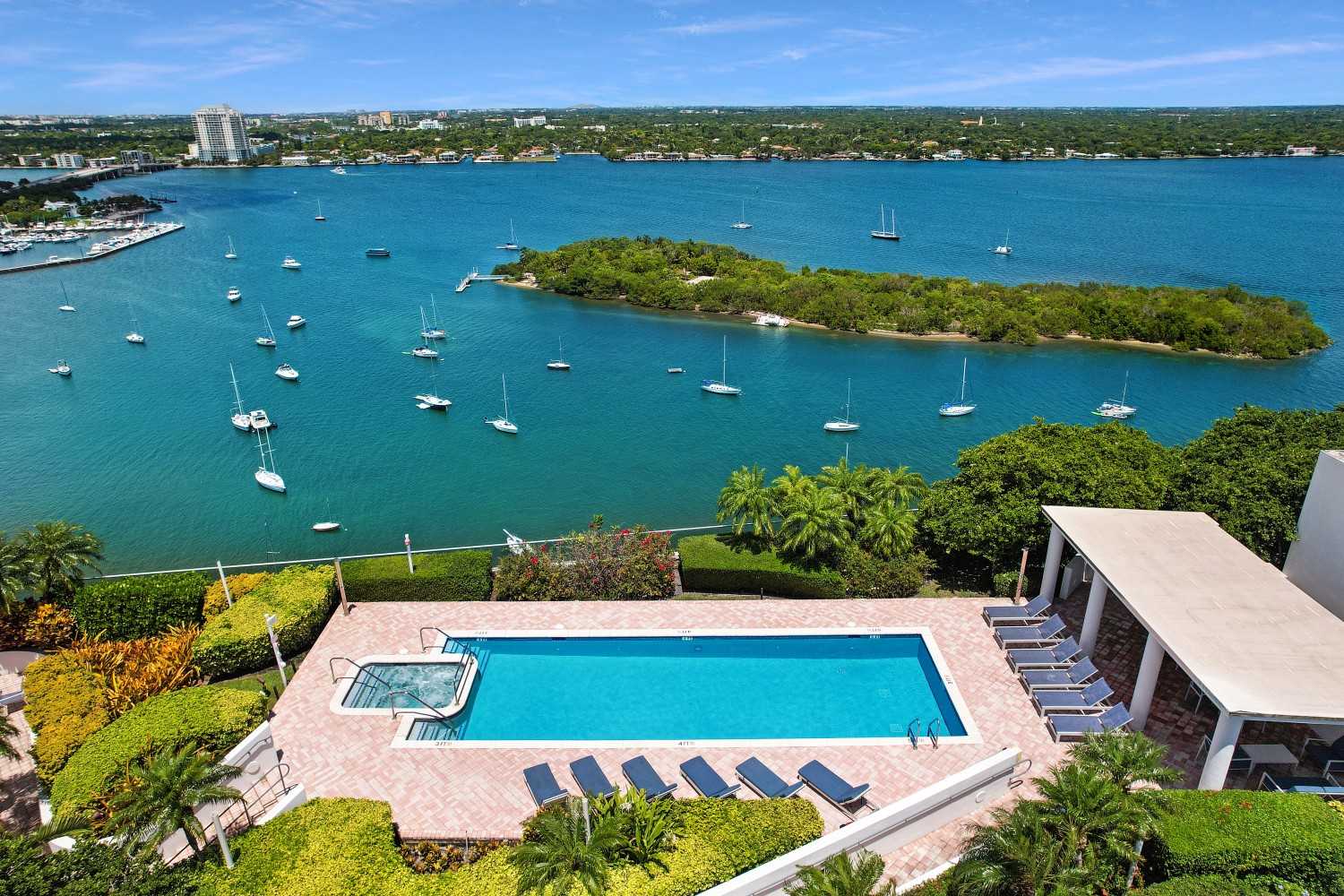 Elfyer - Miami Beach, FL House - For Sale