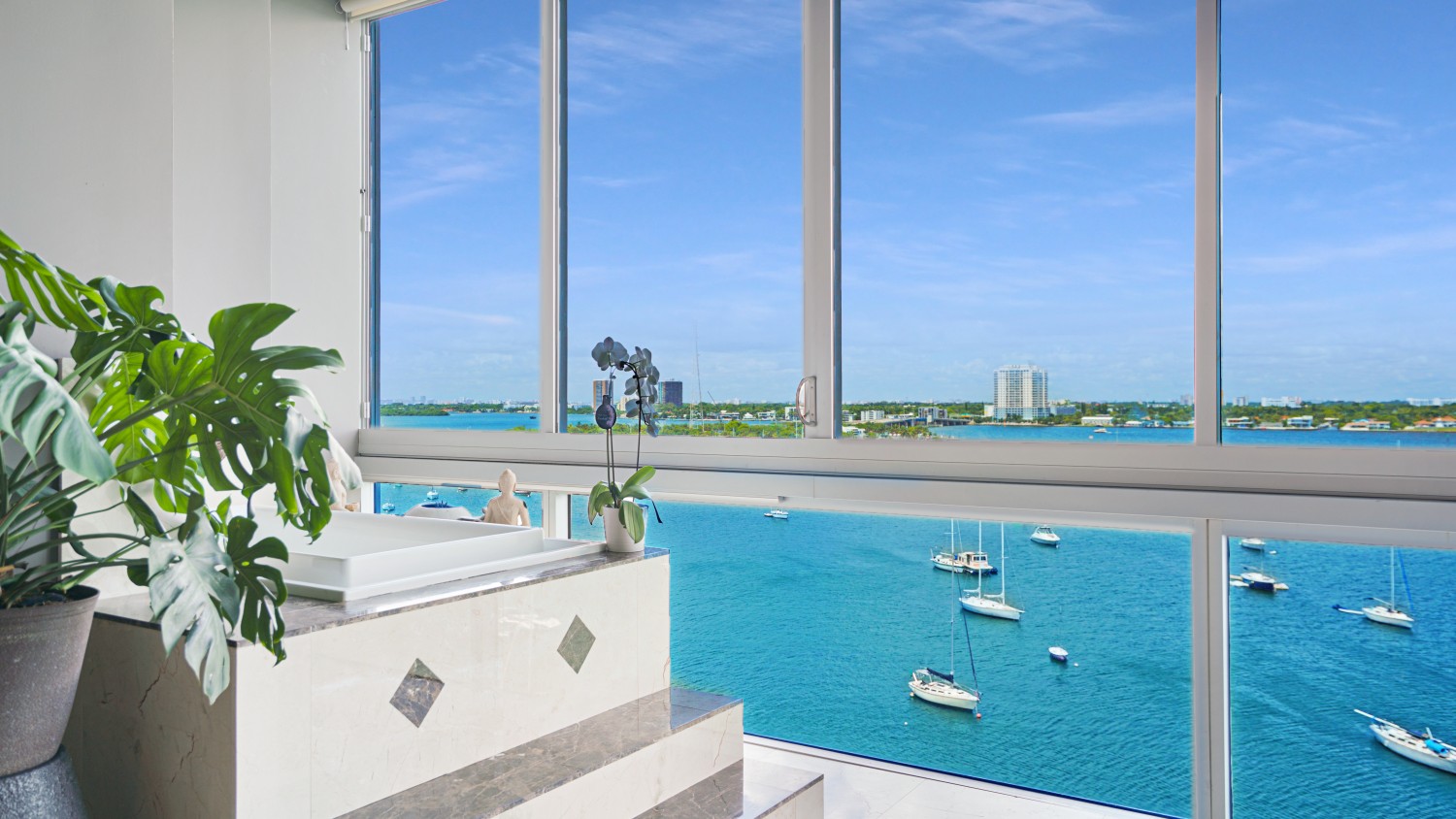 Elfyer - Miami Beach, FL House - For Sale