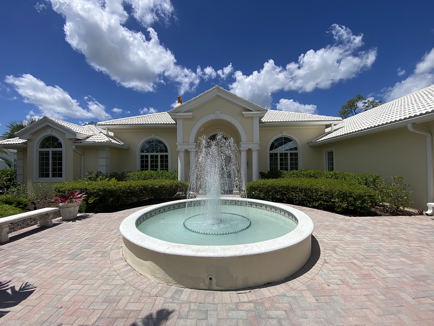 Elfyer - Naples, FL House - For Sale