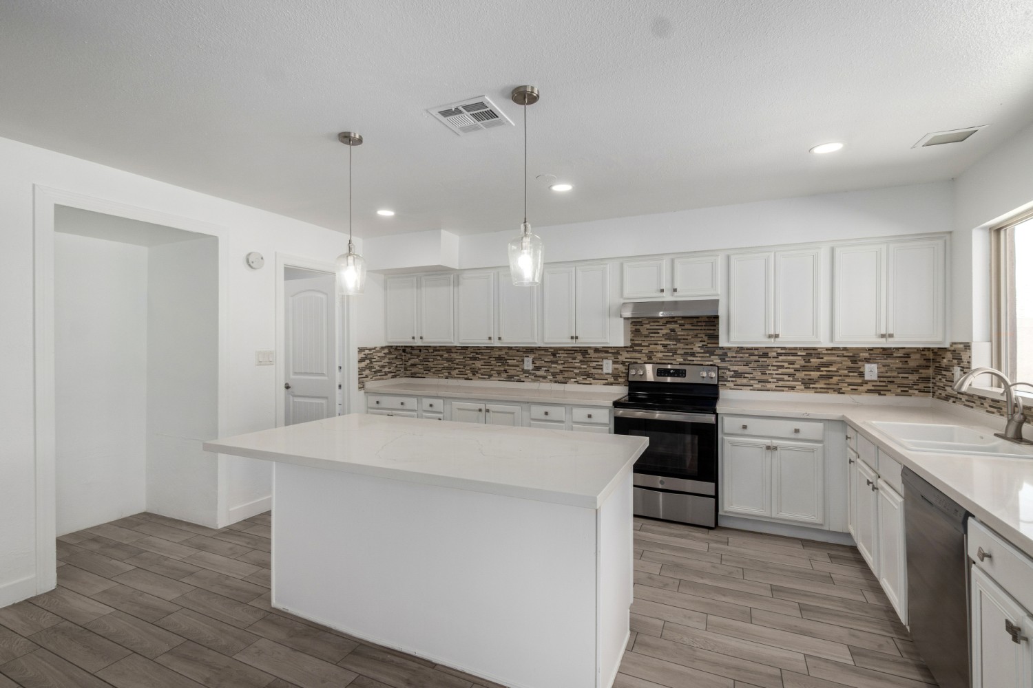 Elfyer - Mesa, AZ House - For Sale