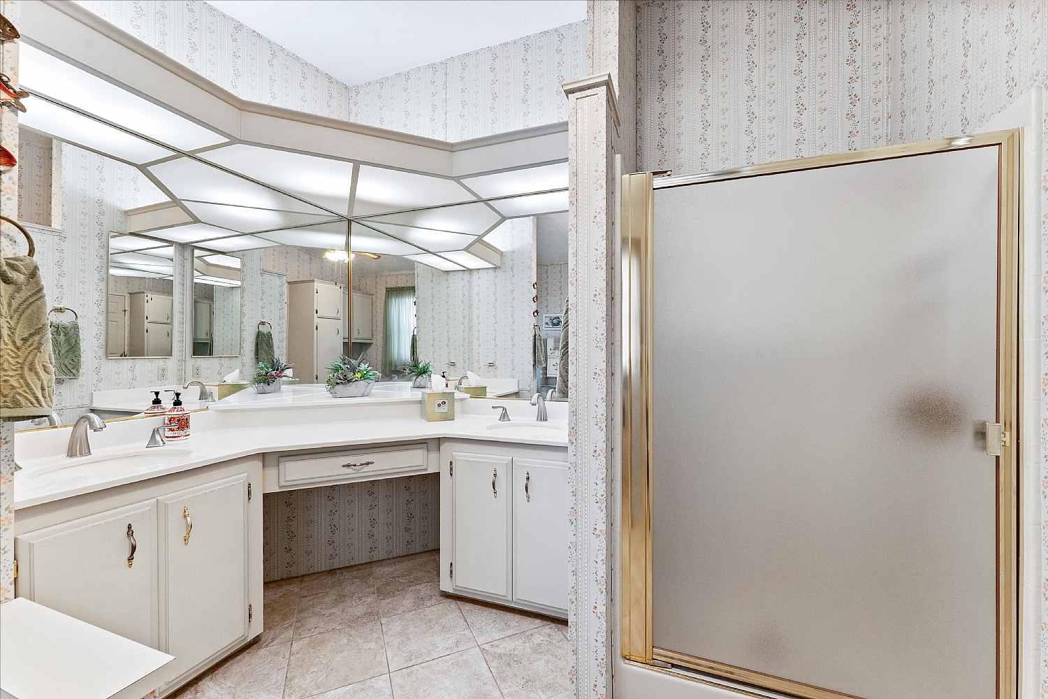 Elfyer - Thousand Palms, CA House - For Sale