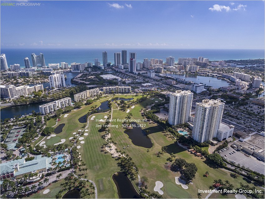 Elfyer - Hallandale Beach, FL House - For Sale