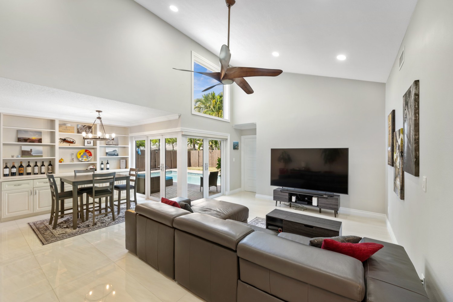 Elfyer - Hollywood, FL House - For Sale