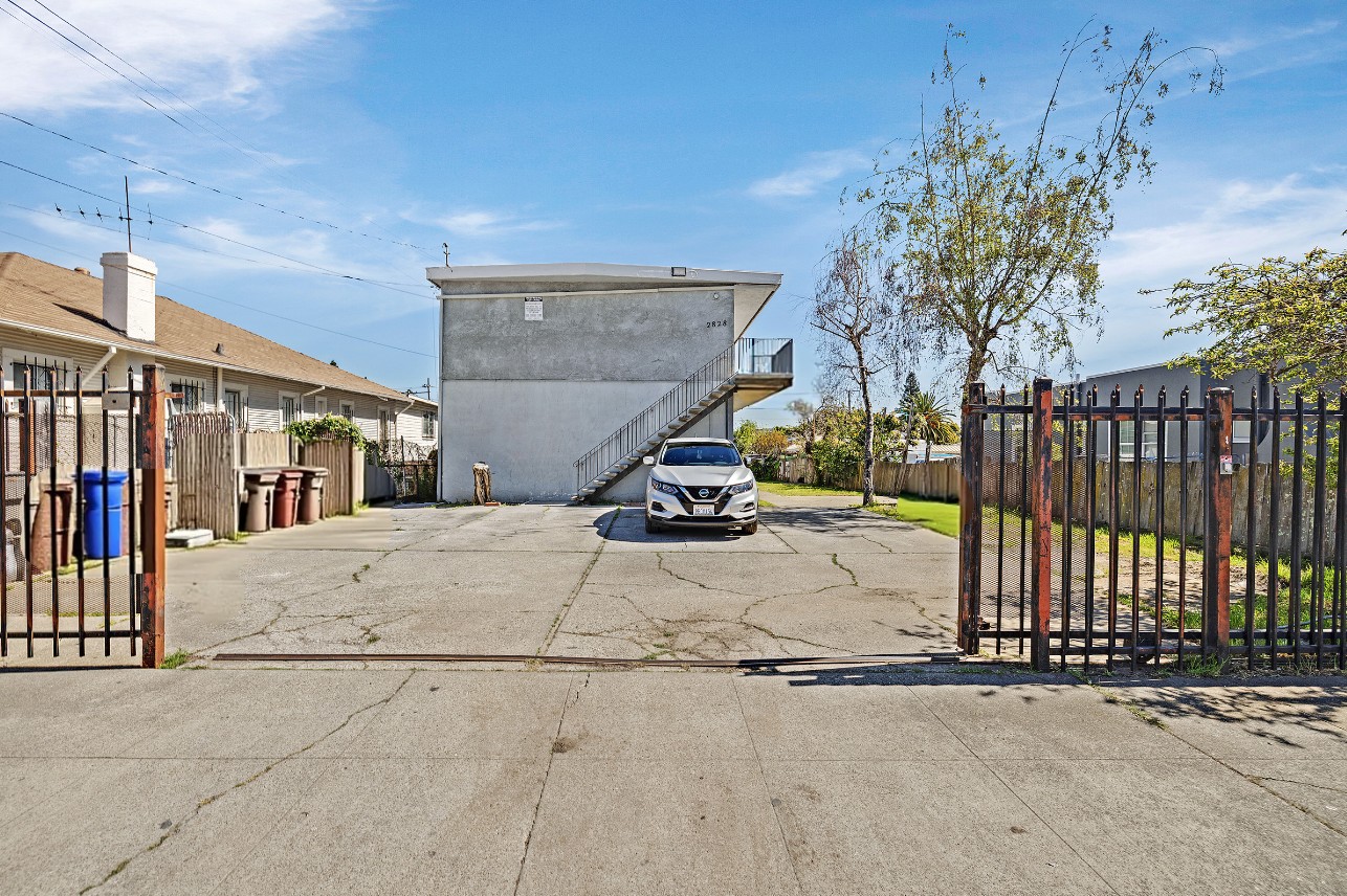 Elfyer - Oakland, CA House - For Sale