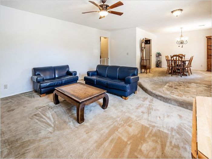 Elfyer - Las Vegas, NV House - For Sale