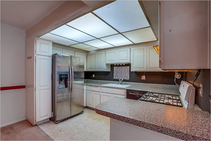 Elfyer - Sherman Oaks, CA House - For Sale