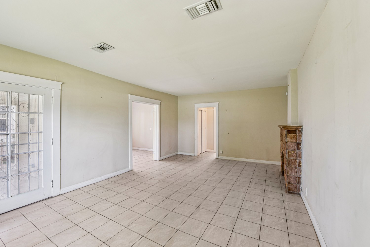 Elfyer - San Gabriel, CA House - For Sale