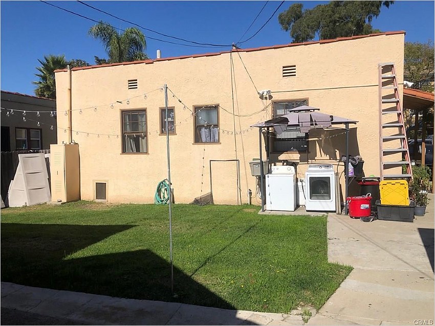 Elfyer - Long Beach, CA House - For Sale