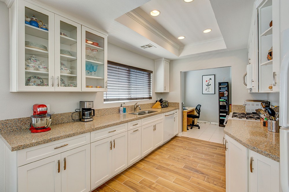 Elfyer - Los Angeles, CA House - For Sale