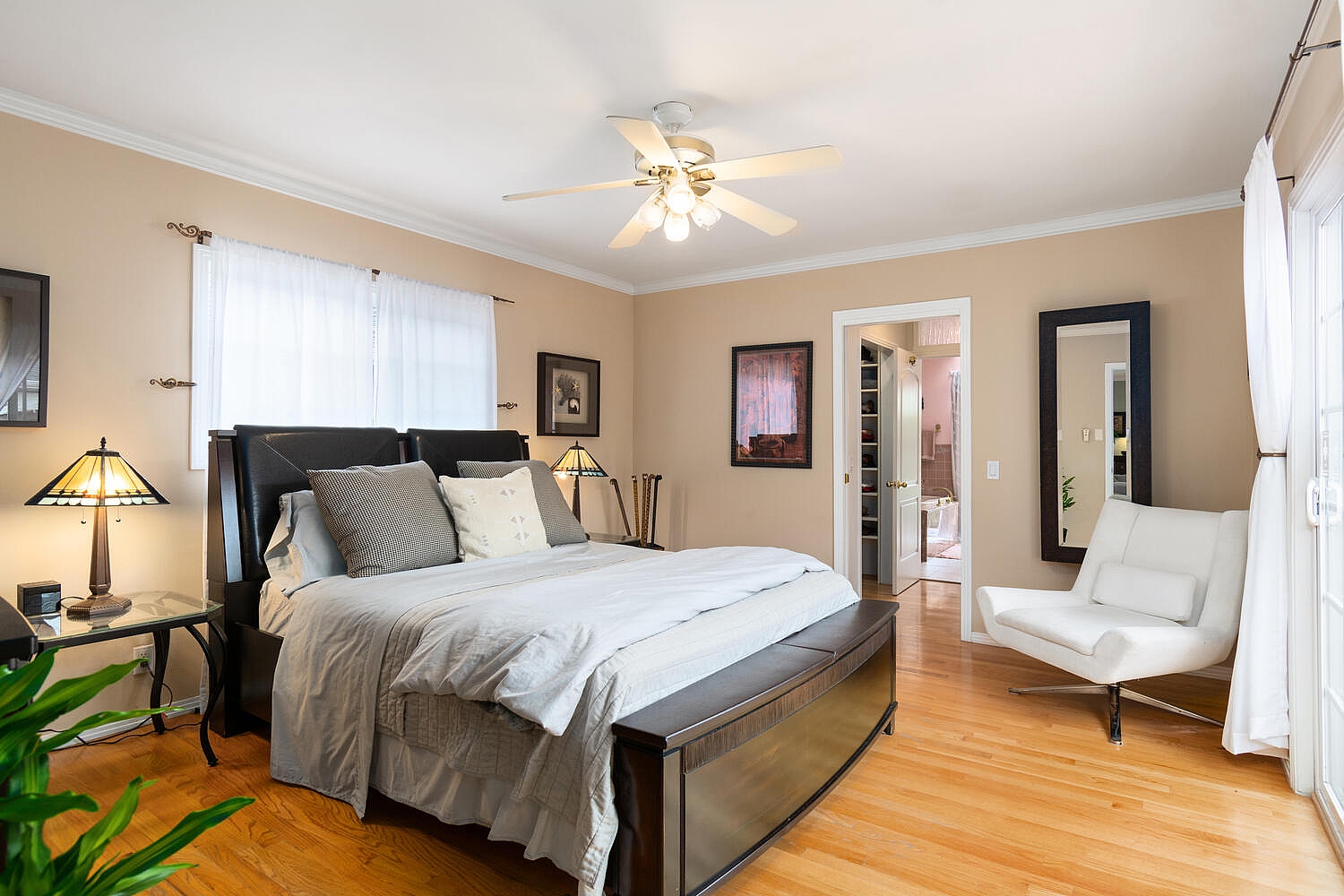 Elfyer - Los Angeles, CA House - For Sale