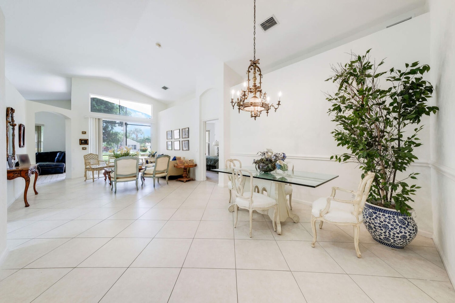 Elfyer - Lake Worth, FL House - For Sale