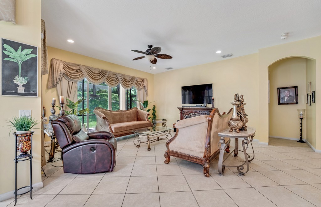 Elfyer - Lake Worth, FL House - For Sale