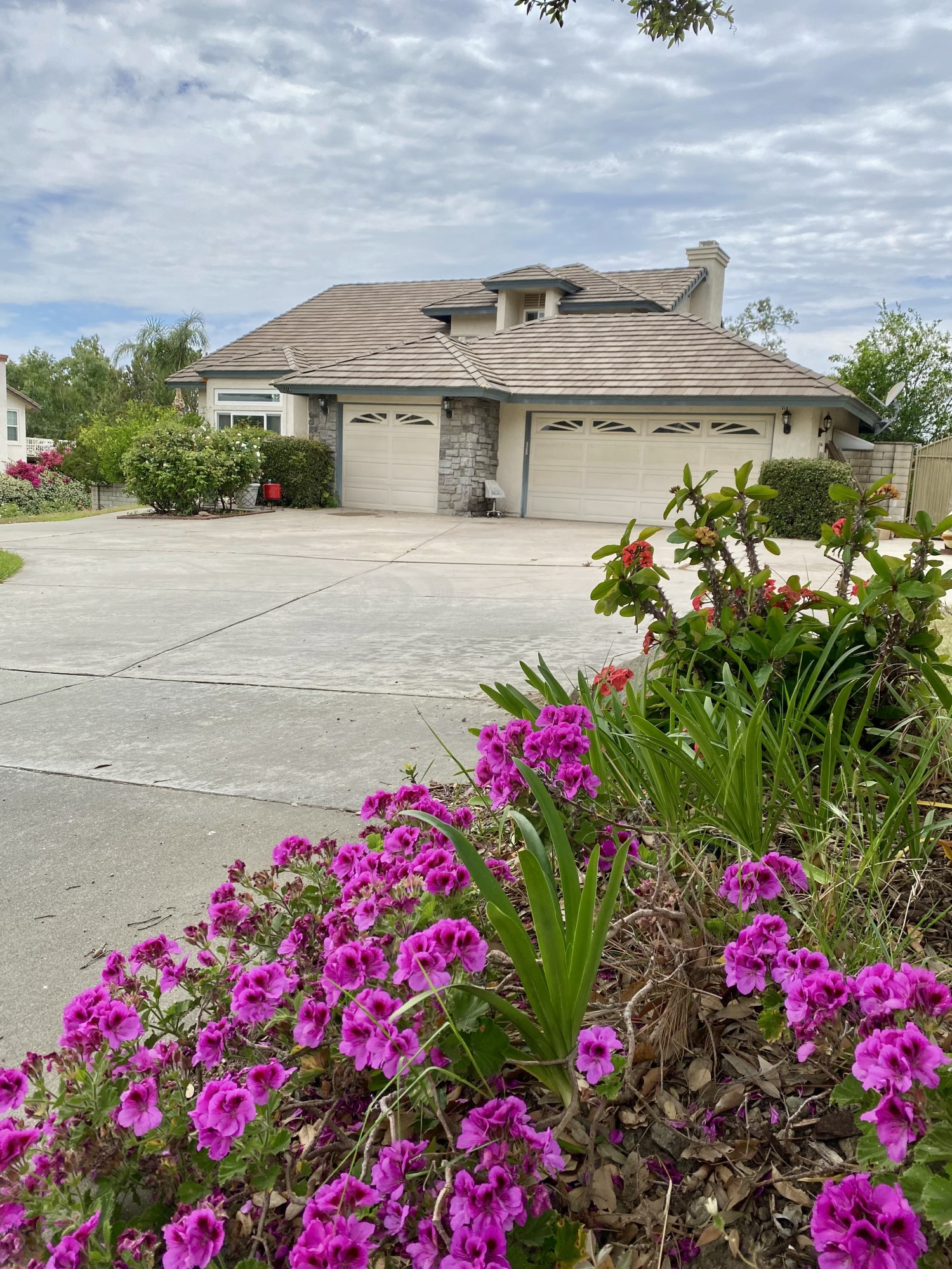 Elfyer - Rancho Cucamonga, CA House - For Sale