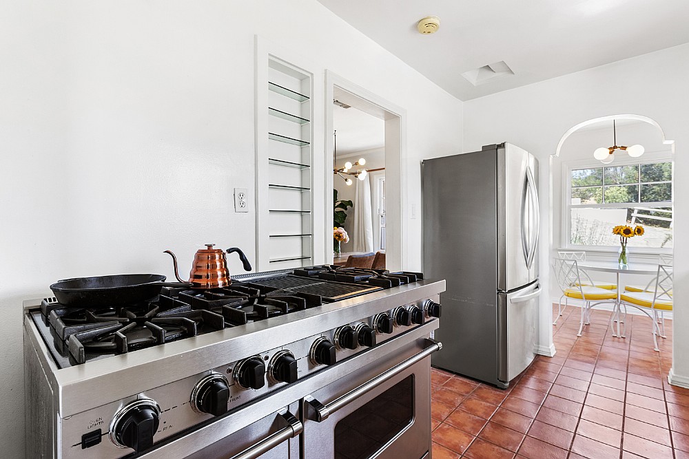 Elfyer - Los Angeles, CA House - For Sale