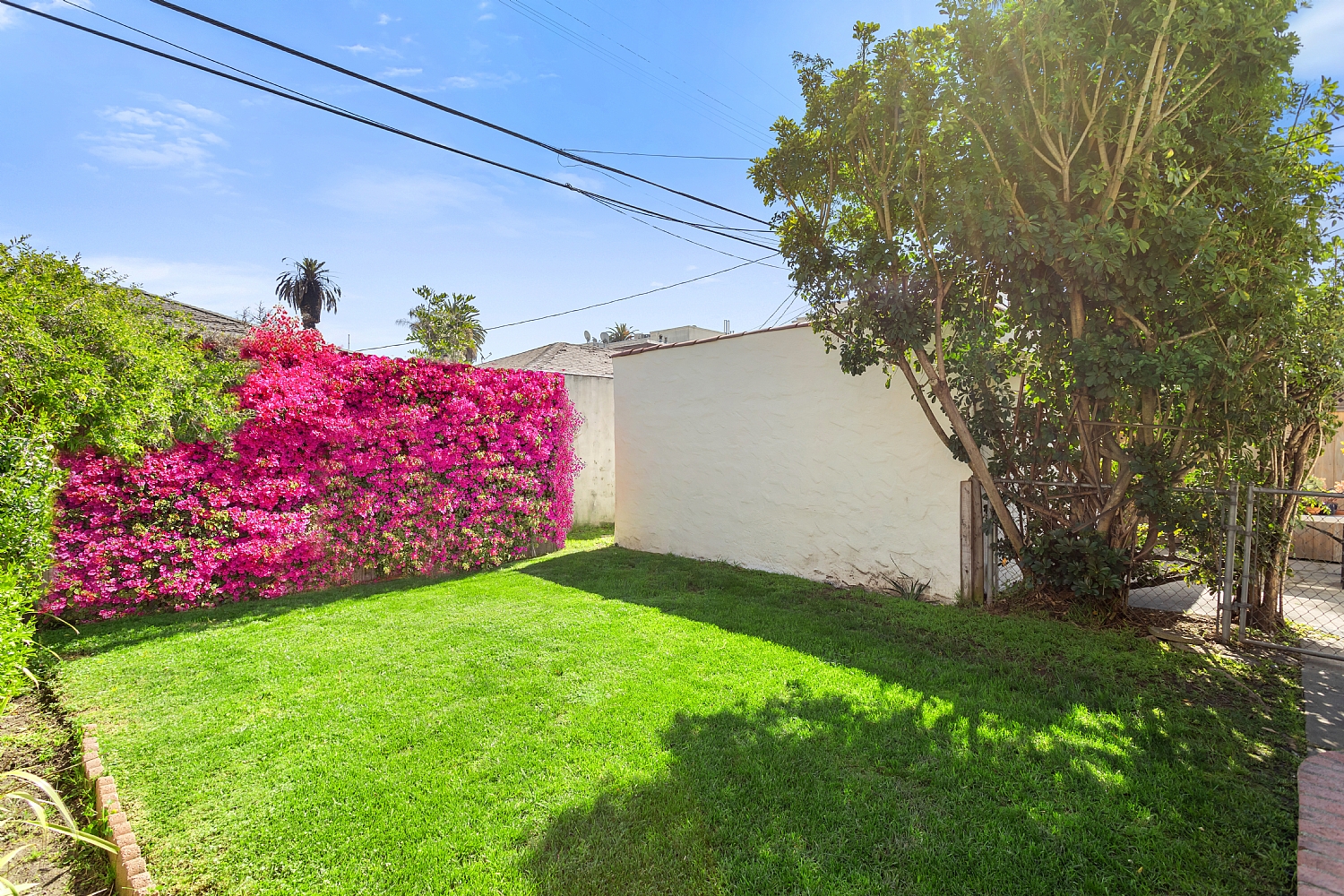 Elfyer - Los Angeles, CA House - For Sale