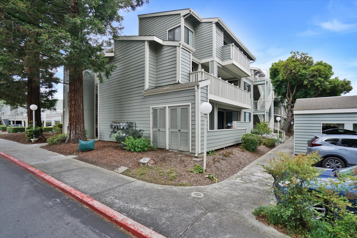 Elfyer - Fremont, CA House - For Sale