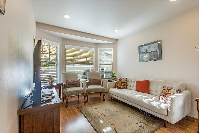 Elfyer - Pasadena, CA House - For Sale