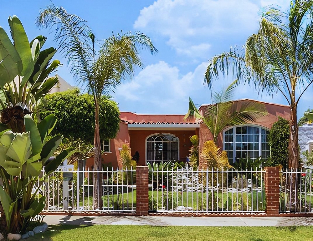 Elfyer - Los Angeles, CA House - For Sale
