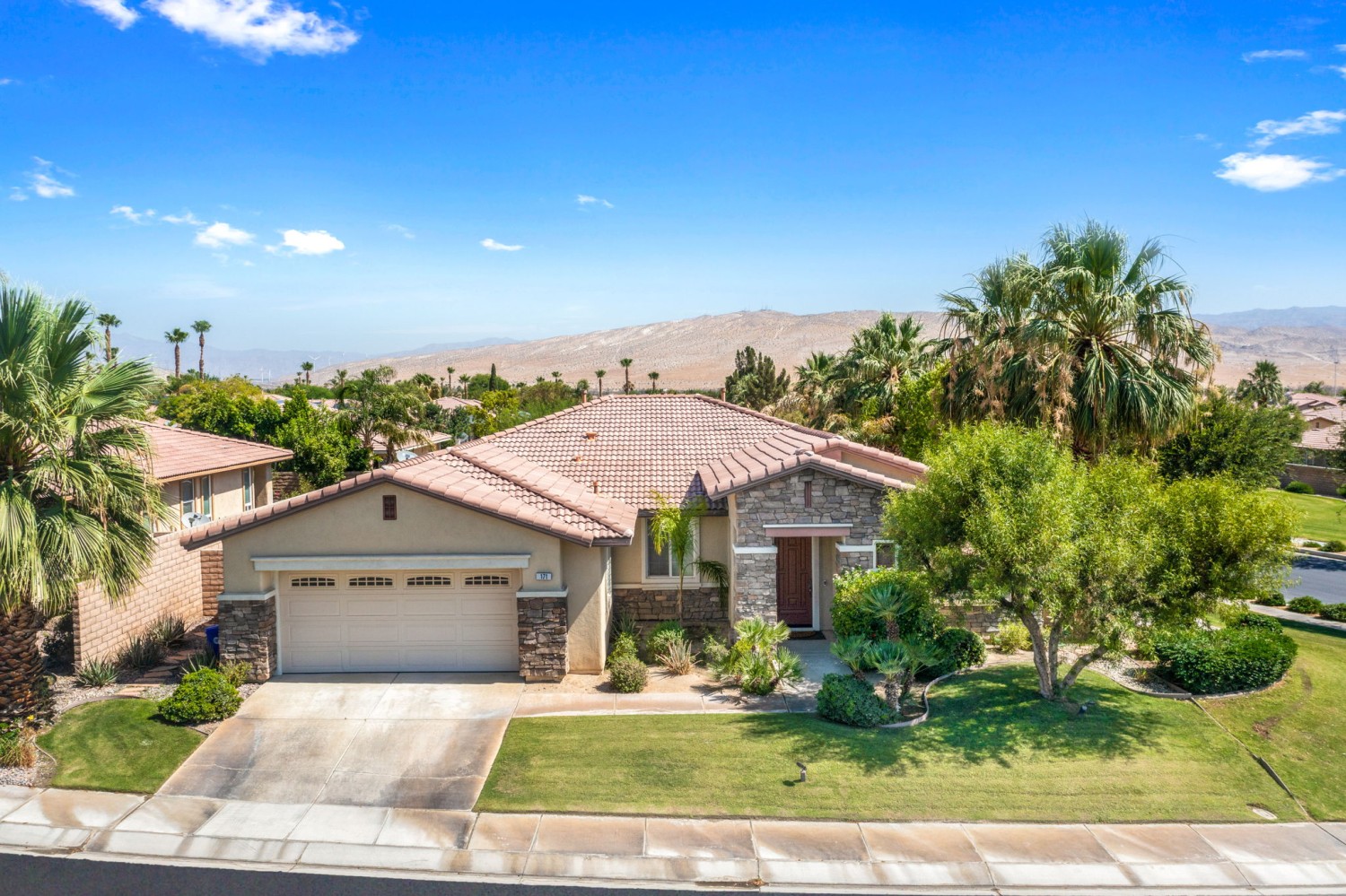 Elfyer - Rancho Mirage, CA House - For Sale