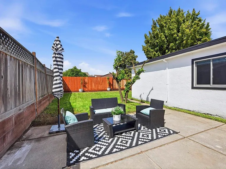 Elfyer - Fremont, CA House - For Sale