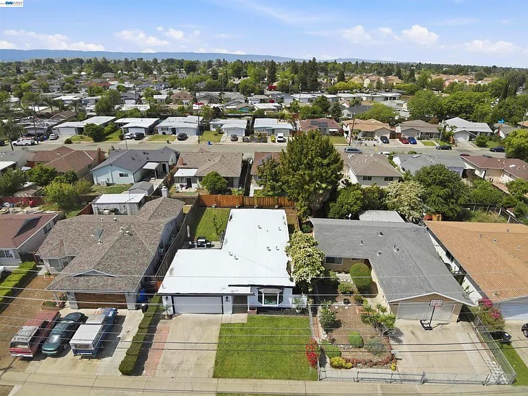 Elfyer - Fremont, CA House - For Sale
