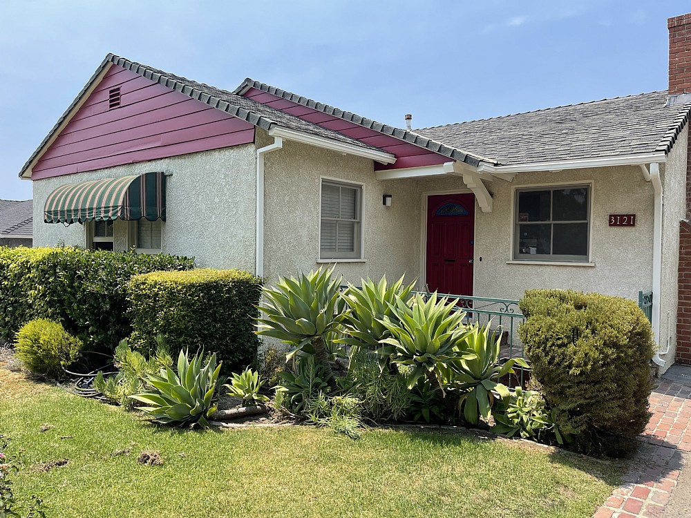 Elfyer - Burbank, CA House - For Sale