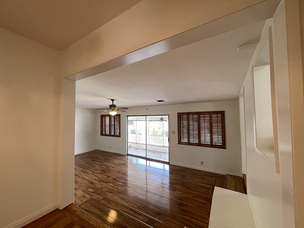 Elfyer - Burbank, CA House - For Sale