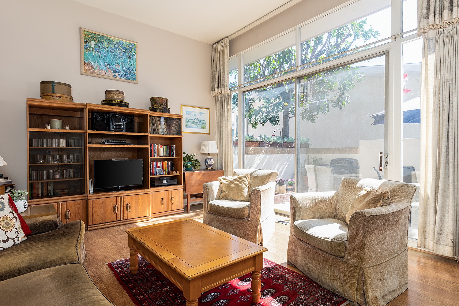 Elfyer - Burbank, CA House - For Sale