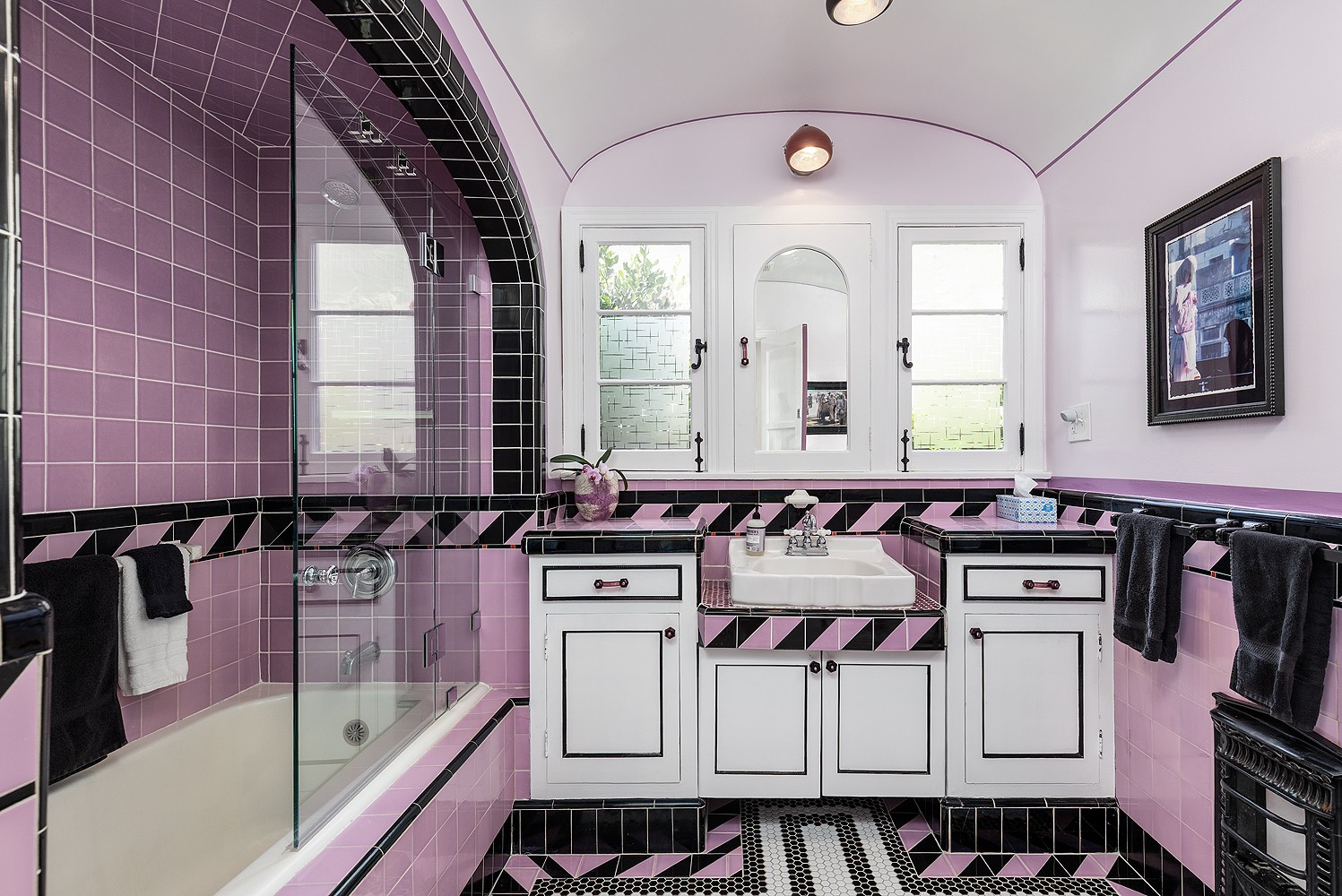 Elfyer - Los Angeles, CA House - For Sale