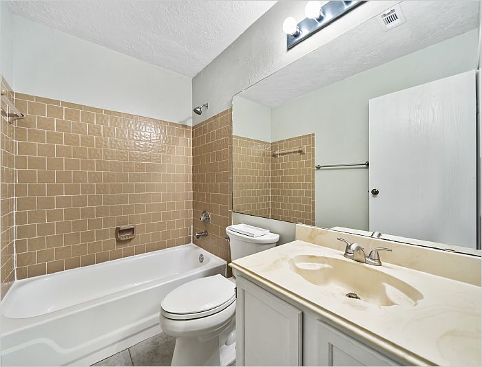 Elfyer - Houston, TX House - For Sale