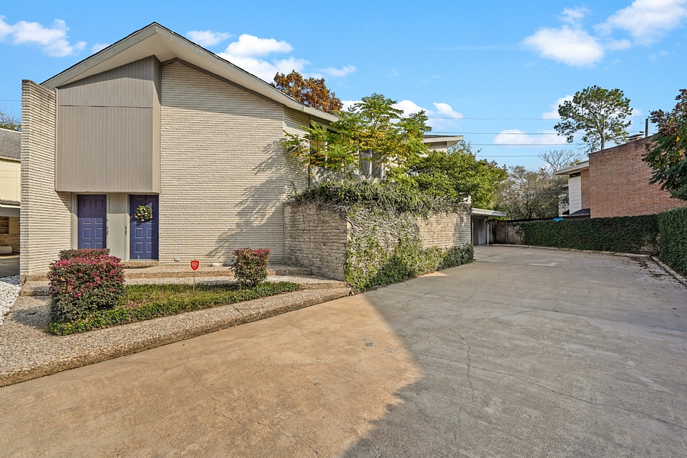 Elfyer - Houston, TX House - For Sale