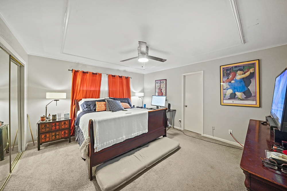 Elfyer - Houston, TX House - For Sale