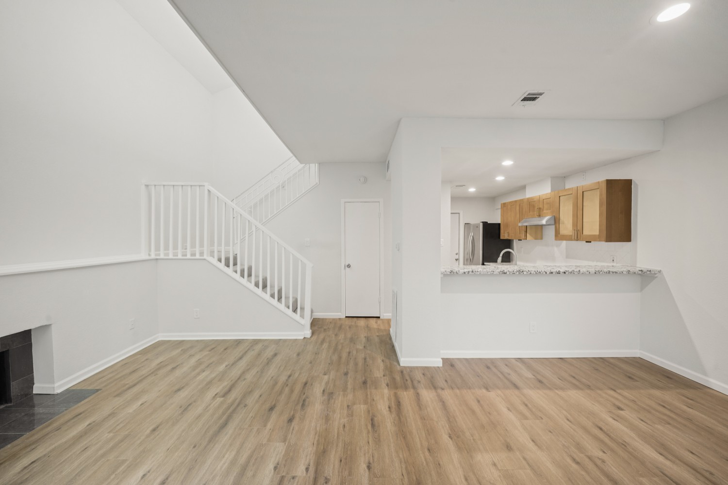 Elfyer - Houston, TX House - For Sale