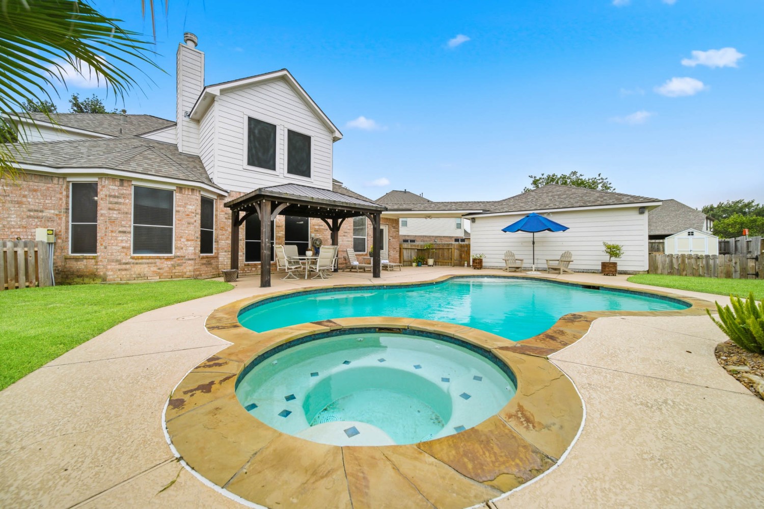 Elfyer - League City, TX House - For Sale