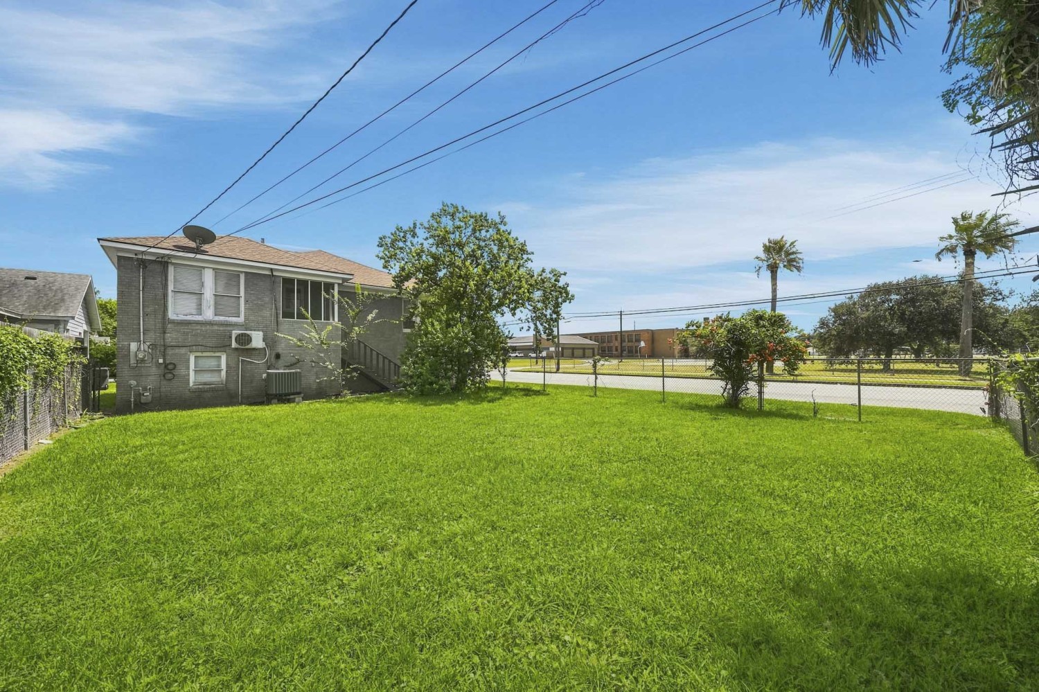 Elfyer - Galveston, TX House - For Sale