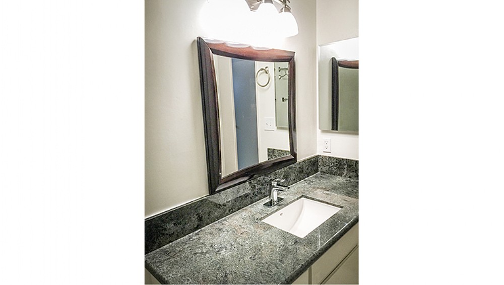 Elfyer - Santa Monica, CA House - For Sale