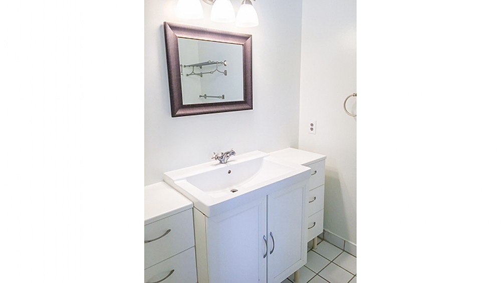 Elfyer - Santa Monica, CA House - For Sale