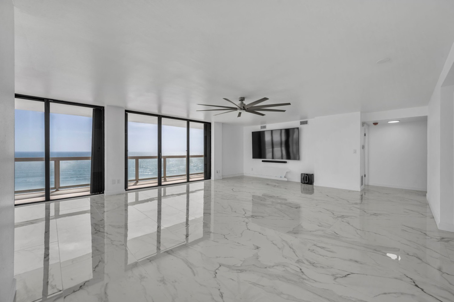 Elfyer - Daytona Beach, FL House - For Sale