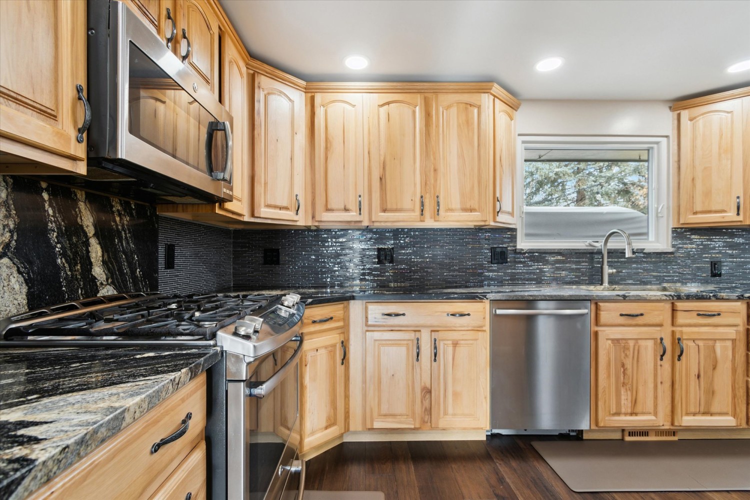 Elfyer - Arvada, CO House - For Sale
