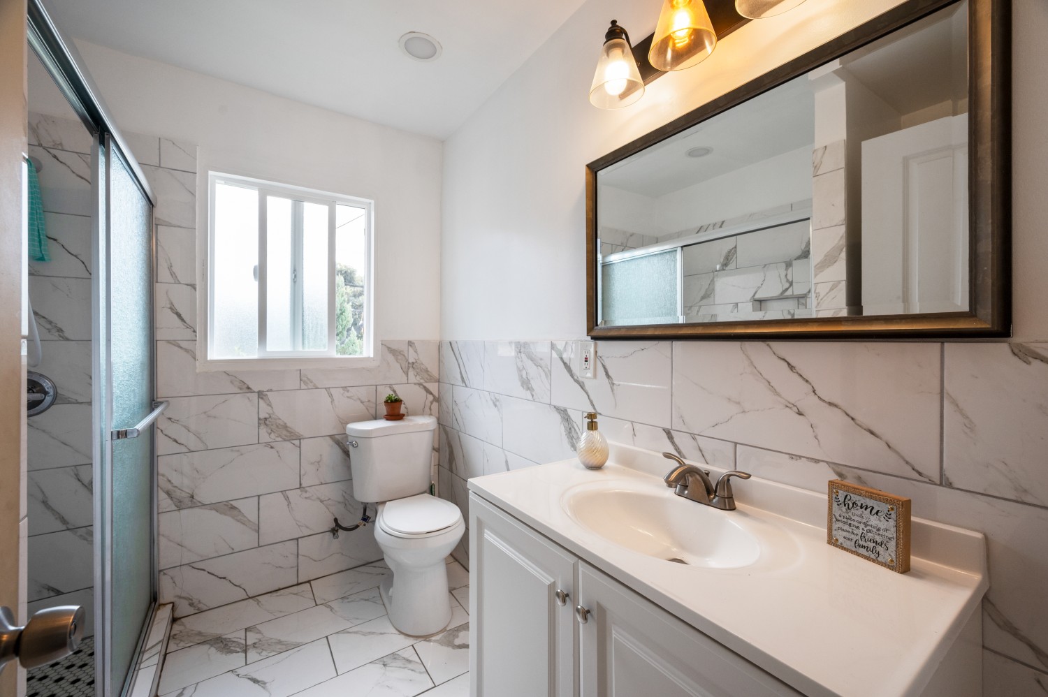 Elfyer - Carson, CA House - For Sale