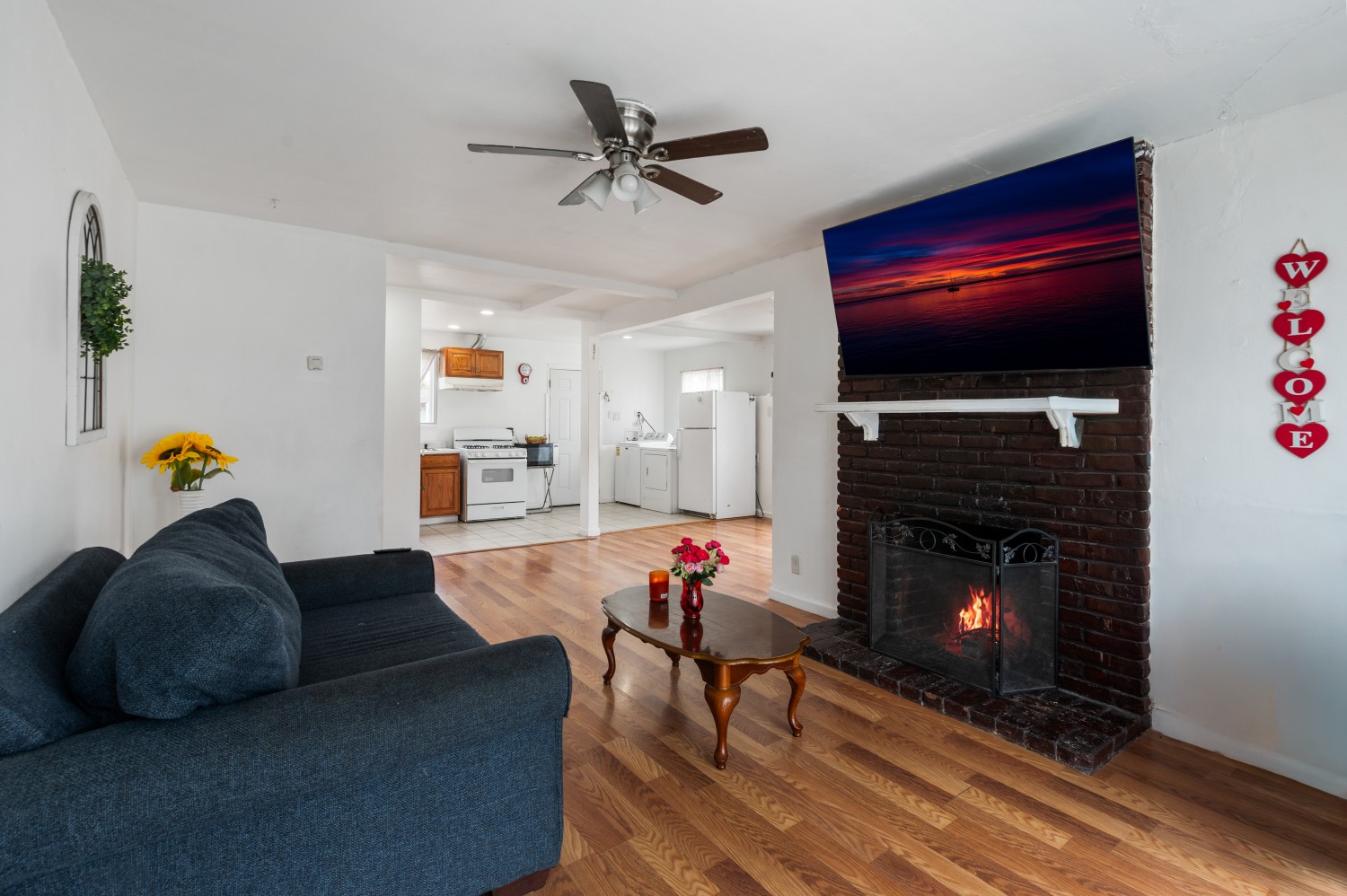 Elfyer - Carson, CA House - For Sale